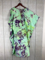 Load image into Gallery viewer, Green Cotton Kaftan Dress | Plus Size Boho Tie-Dye Lounge &amp; Beachwear
