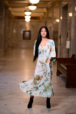Load image into Gallery viewer, Tie Dye Plus Size Kaftan Dress | Oversized Luxury Vacation &amp; Fall Style Outfit
